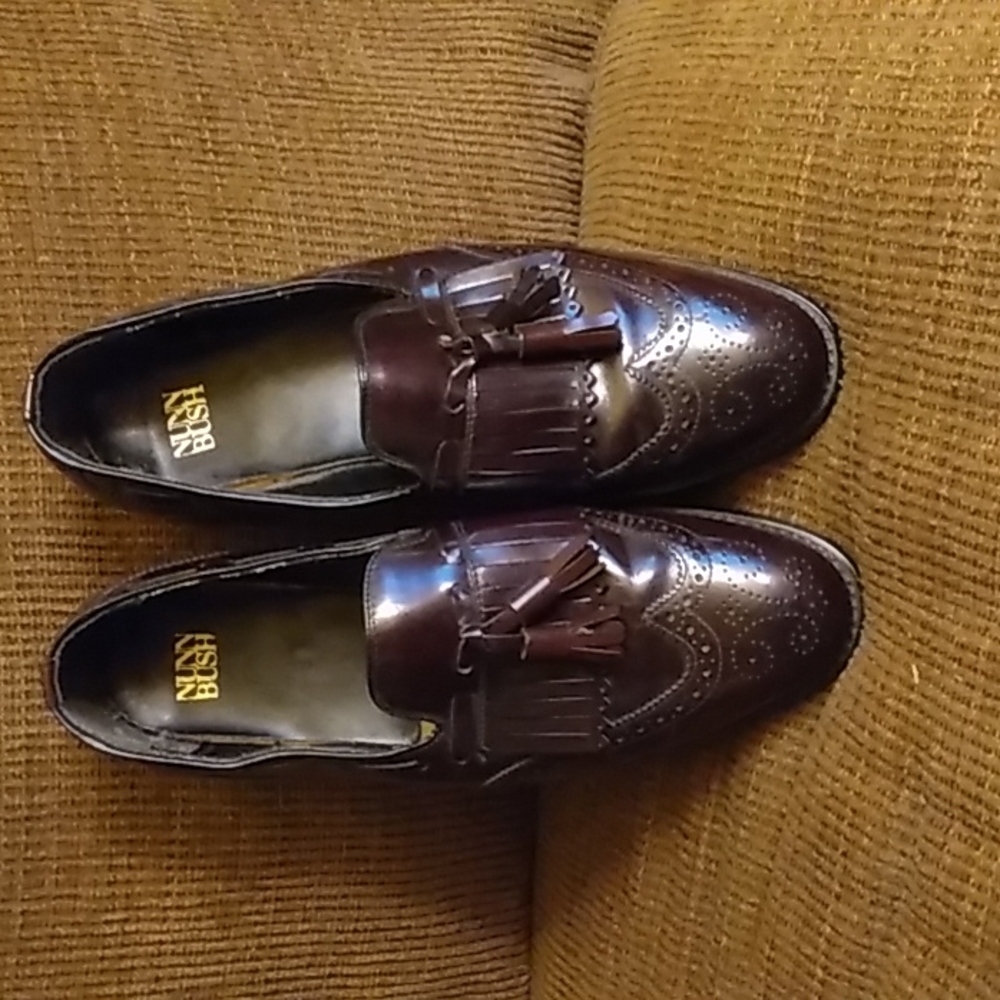Mens Leather Tassled Wingtip Loafers